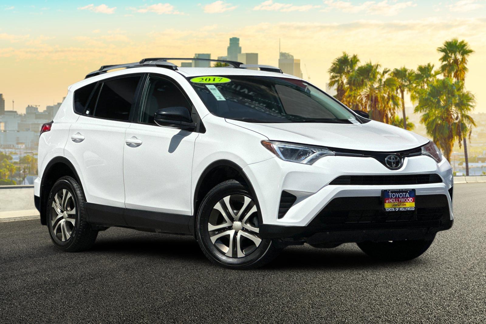 2017 Toyota RAV4 LE 4D Sport Utility