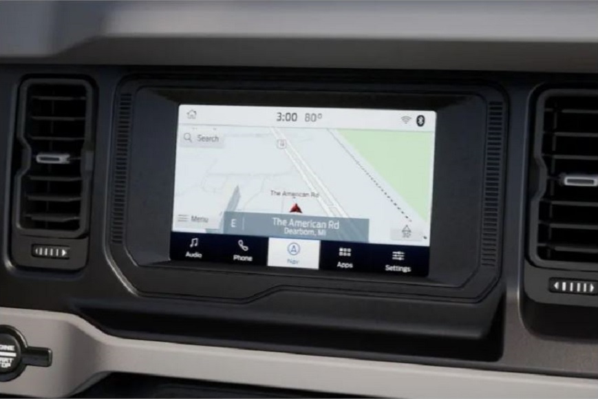 Connected Built-In Navigation